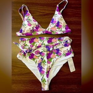 Women bikini NWT SIZE L